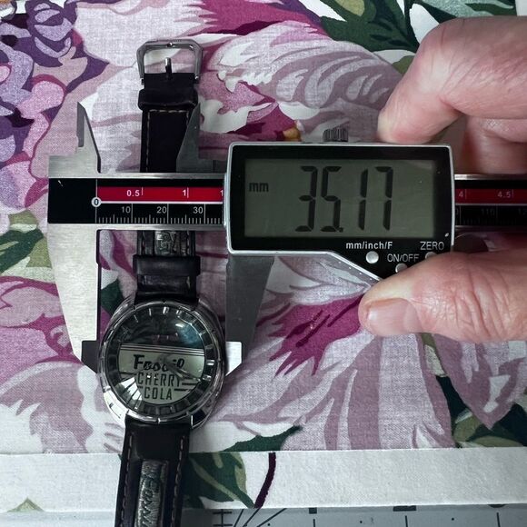 Fossil x Coca-Cola Cherry Coke Limited
Edition Watch Bottle Cap Dial - Picture 6 of 8